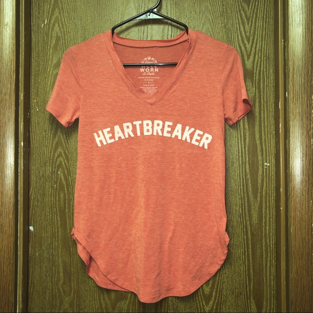 graphic tee